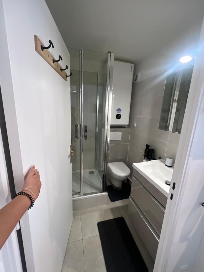 Appartement Pied Dans L'Eau Ла-Сейн-сюр-Мер Экстерьер фото